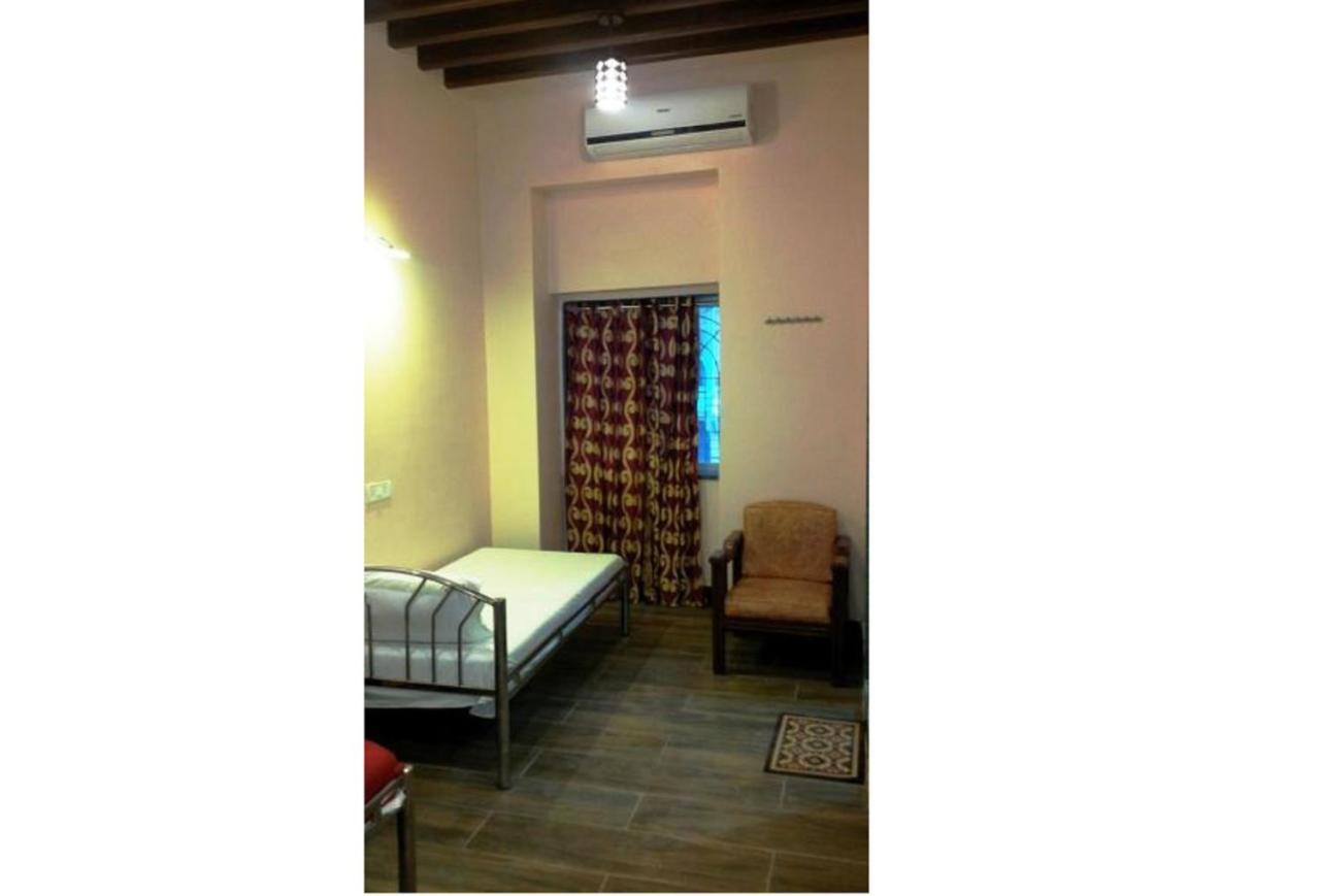 Hotel Blue Bird Colaba Mandve Exterior photo